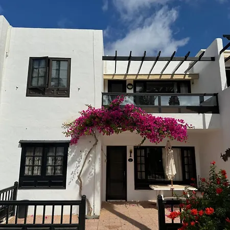 Apartamento Oasis San Antonio *