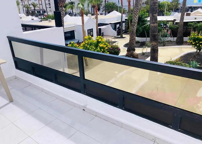 Oasis San Antonio Апартаменты *